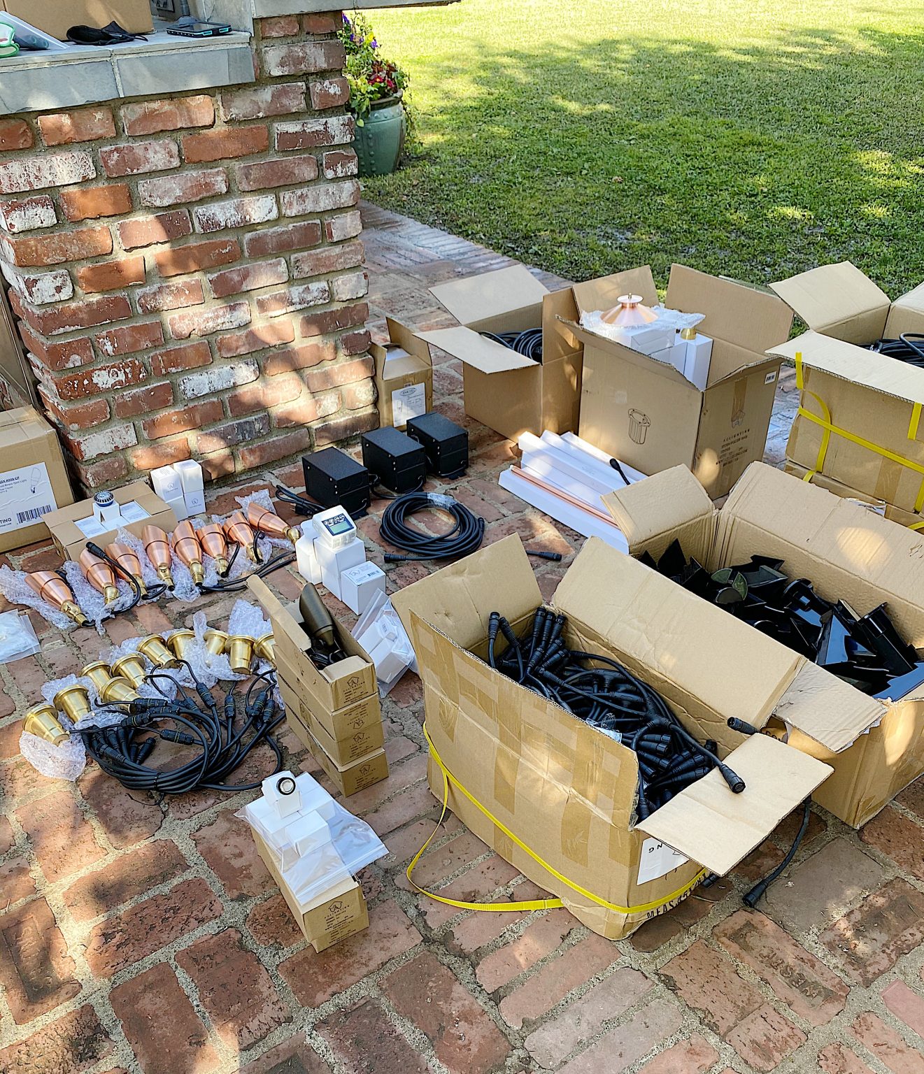 AQ Lighting Materials for Landscaping Lights