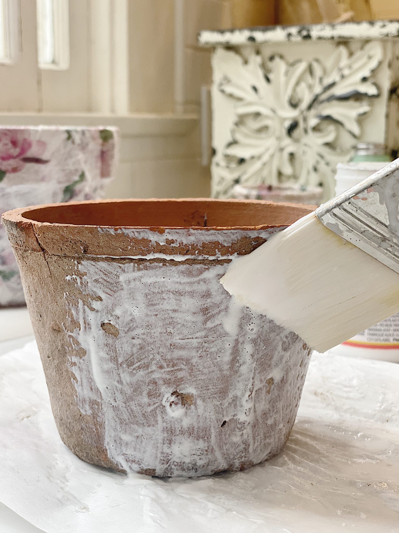 Decoupage Terra Cotta Pots with Mod Podge