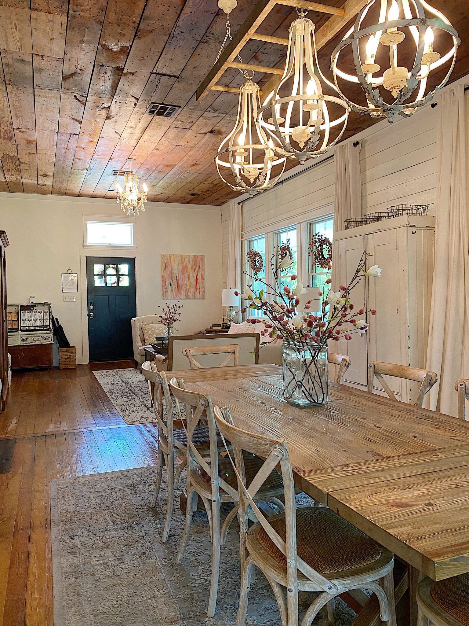 How to Decorate Your Home for Spring