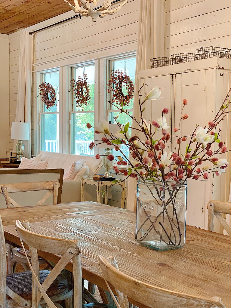 How to Decorate with Spring Decor