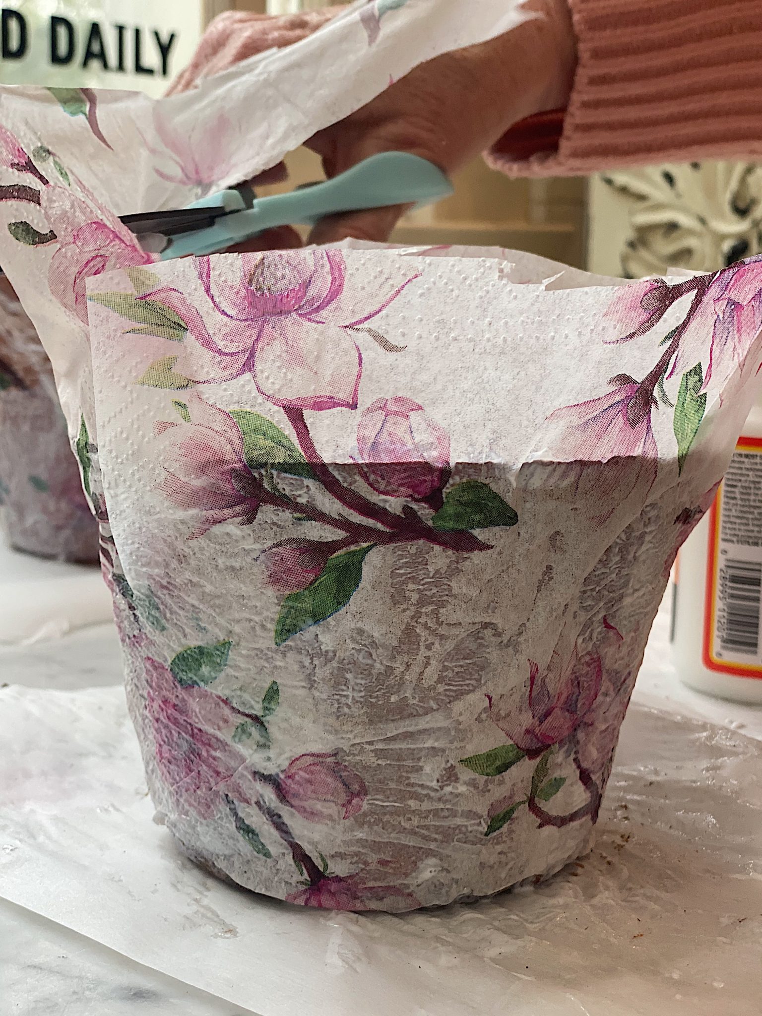 How to Decoupage Terra Cotta Pots with Napkins