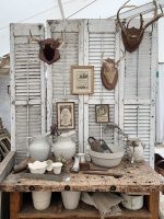 Your Ultimate Guide to the Round Top Antique Fair - MY 100 YEAR OLD HOME