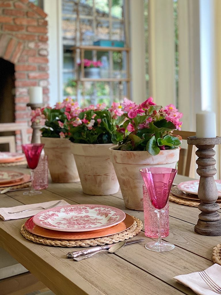 How to Decorate Your Back Porch for Spring