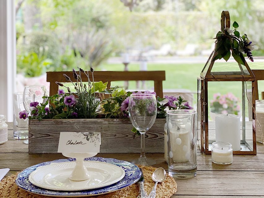 My Favorite Table Centerpiece Ideas for Outside Dining - MY 100 YEAR