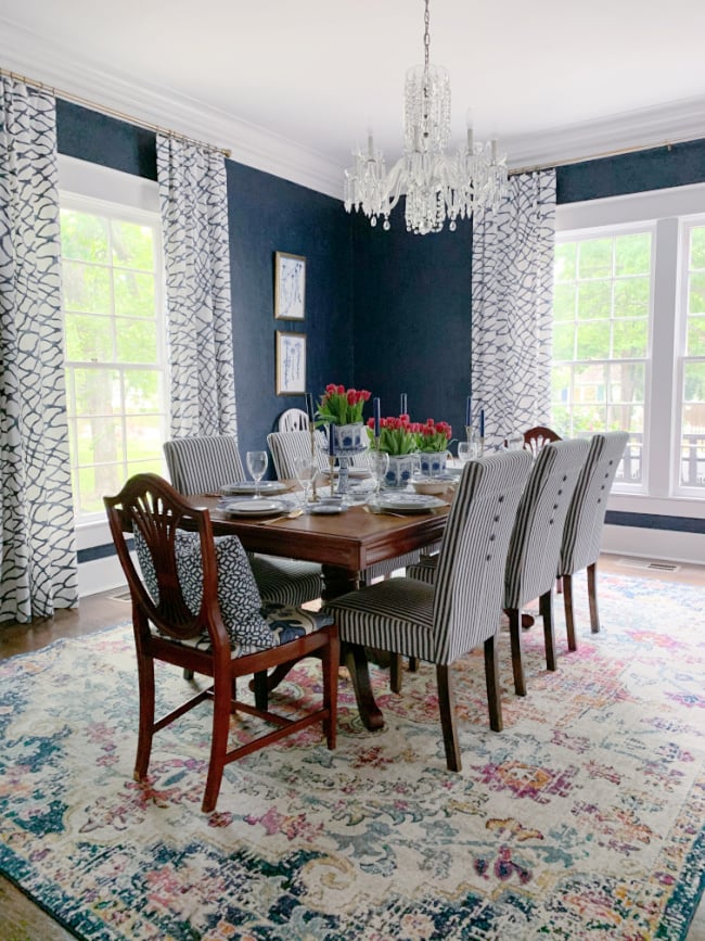 https://my100yearoldhome.com/wp-content/uploads/2021/04/blue-and-white-table-10.jpeg