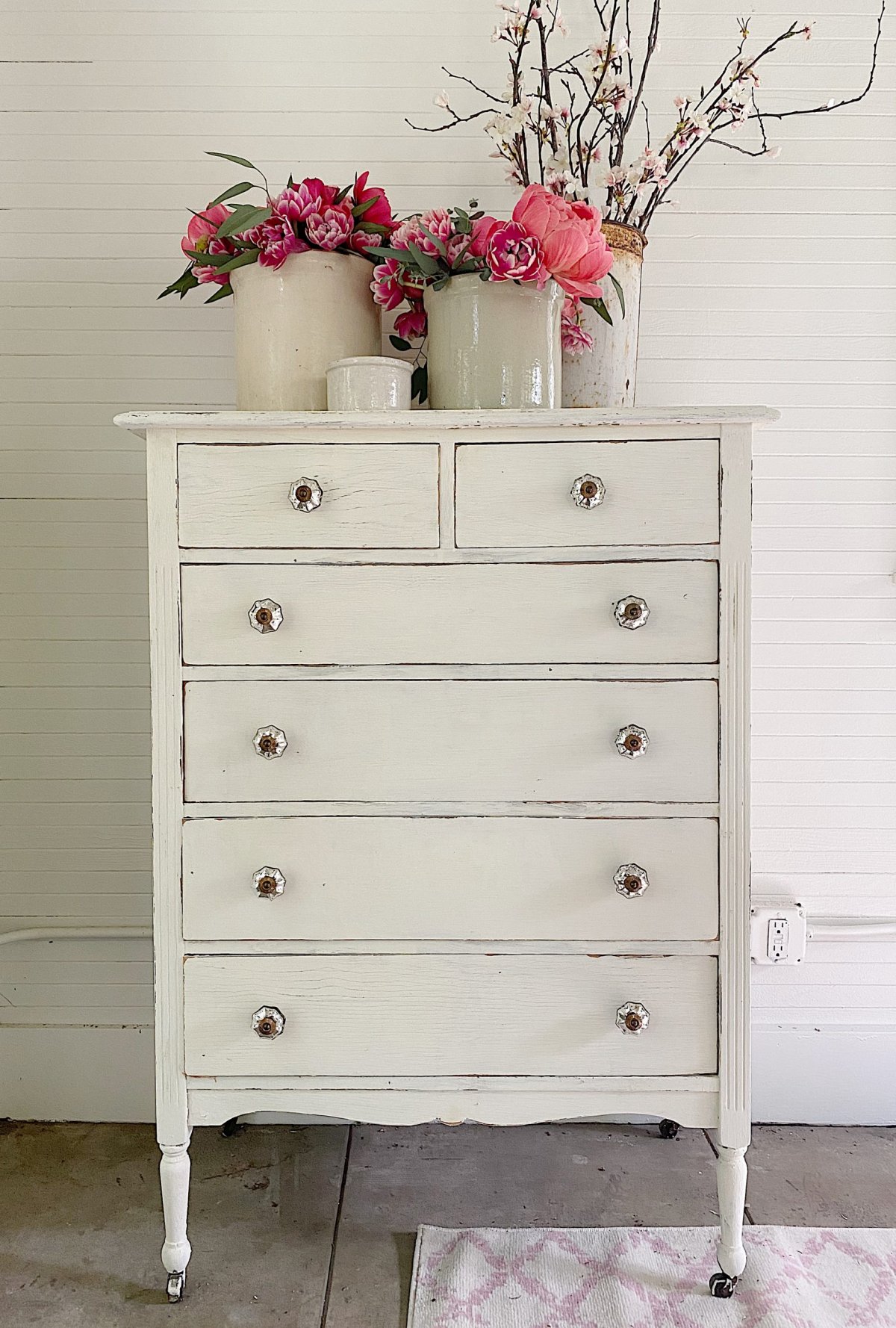 How To Paint With Milk Paint Furniture - Image to u
