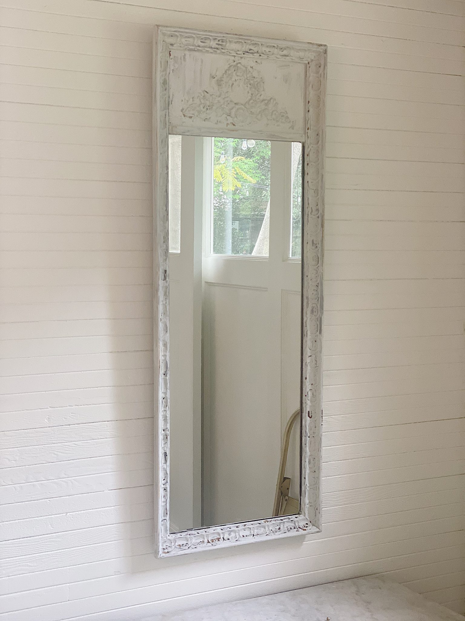Hanging the DIY Mirror