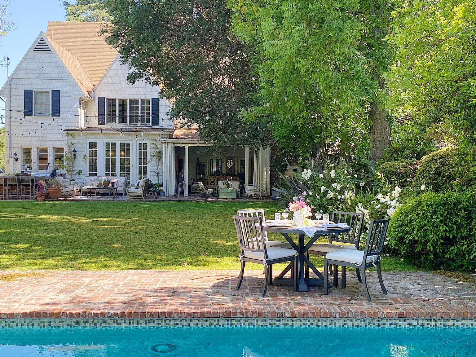 Summer Days BBQ in the Backyard