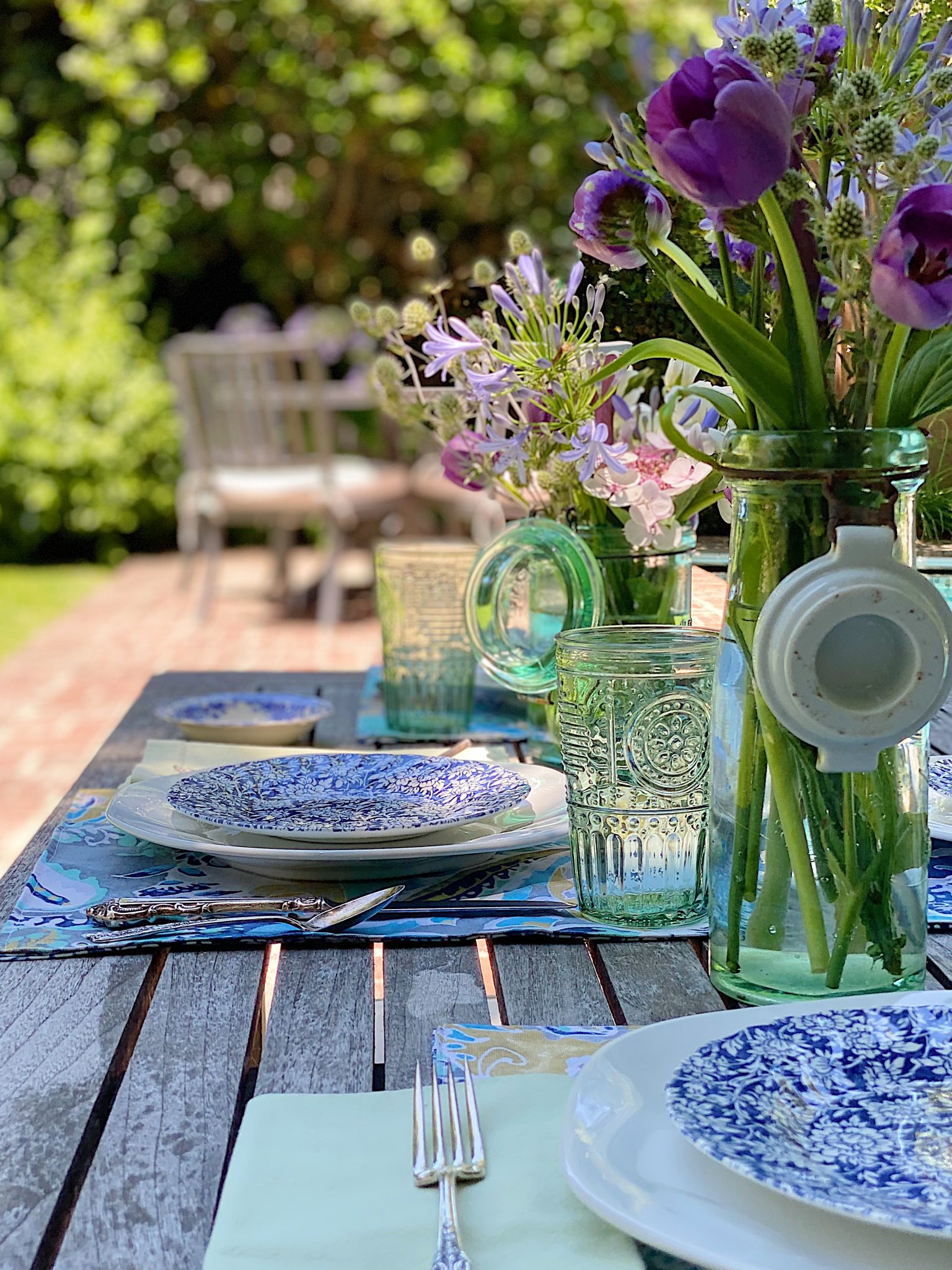 Al Fresco Dining Poolside