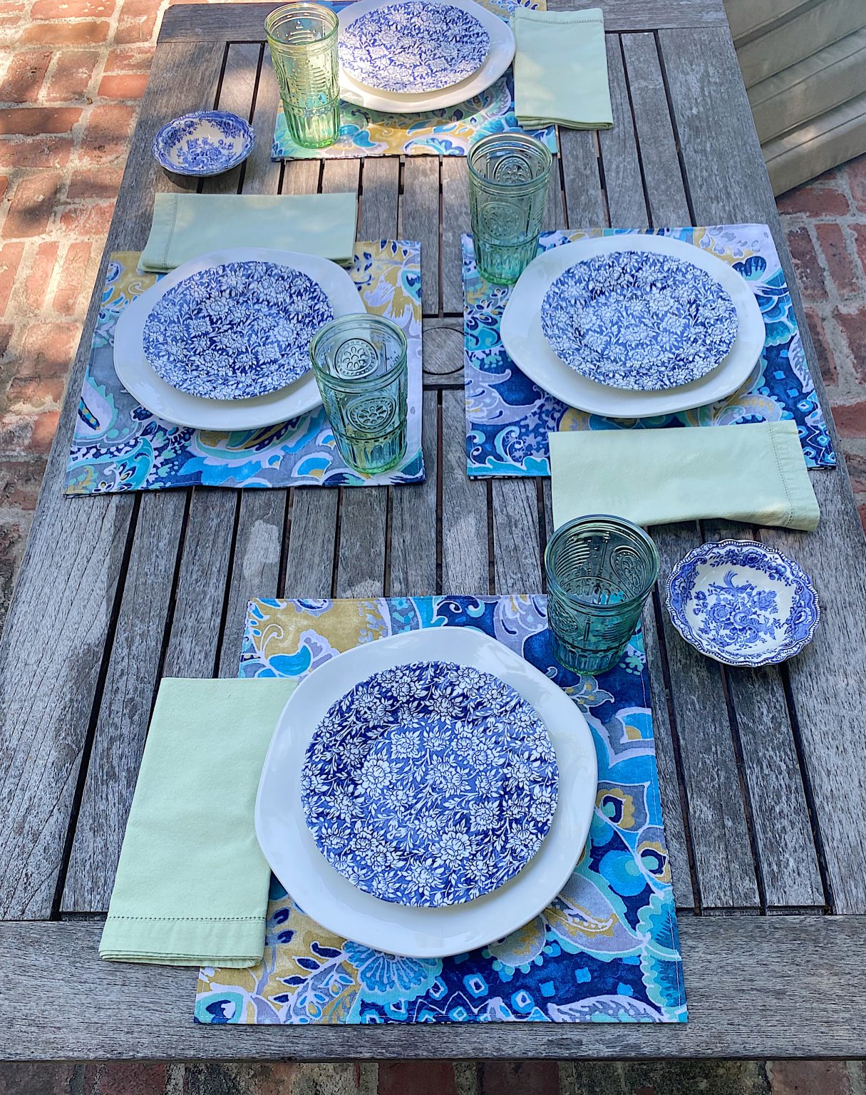 Al Fresco Dining Poolside Table