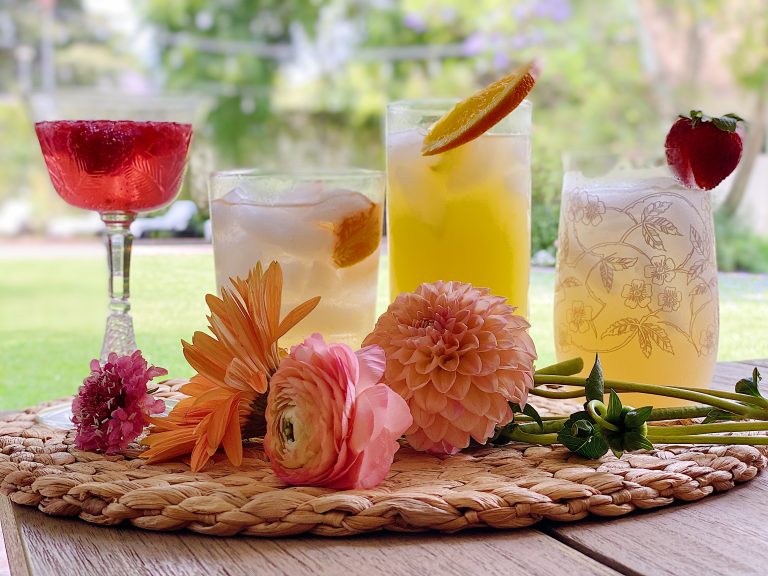 Refreshing Cocktails in Summer Colors