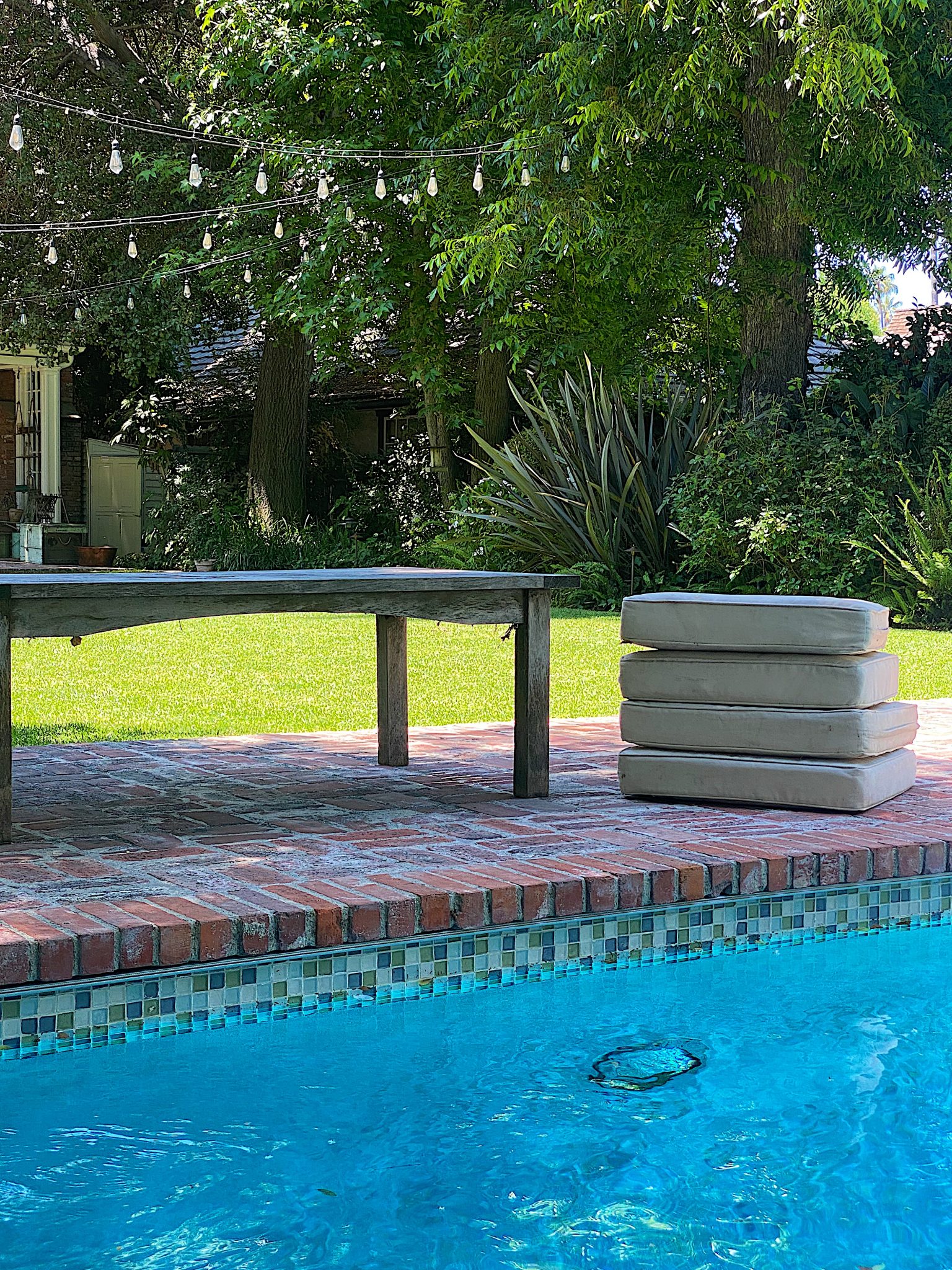 Cushions for Al Fresco Dining