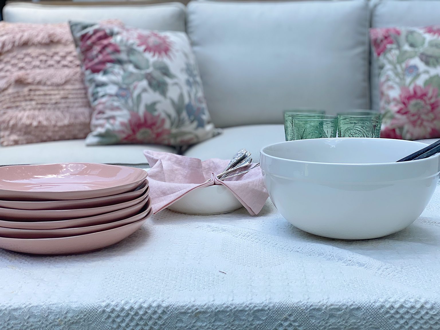 Dining on the Porch and Patio