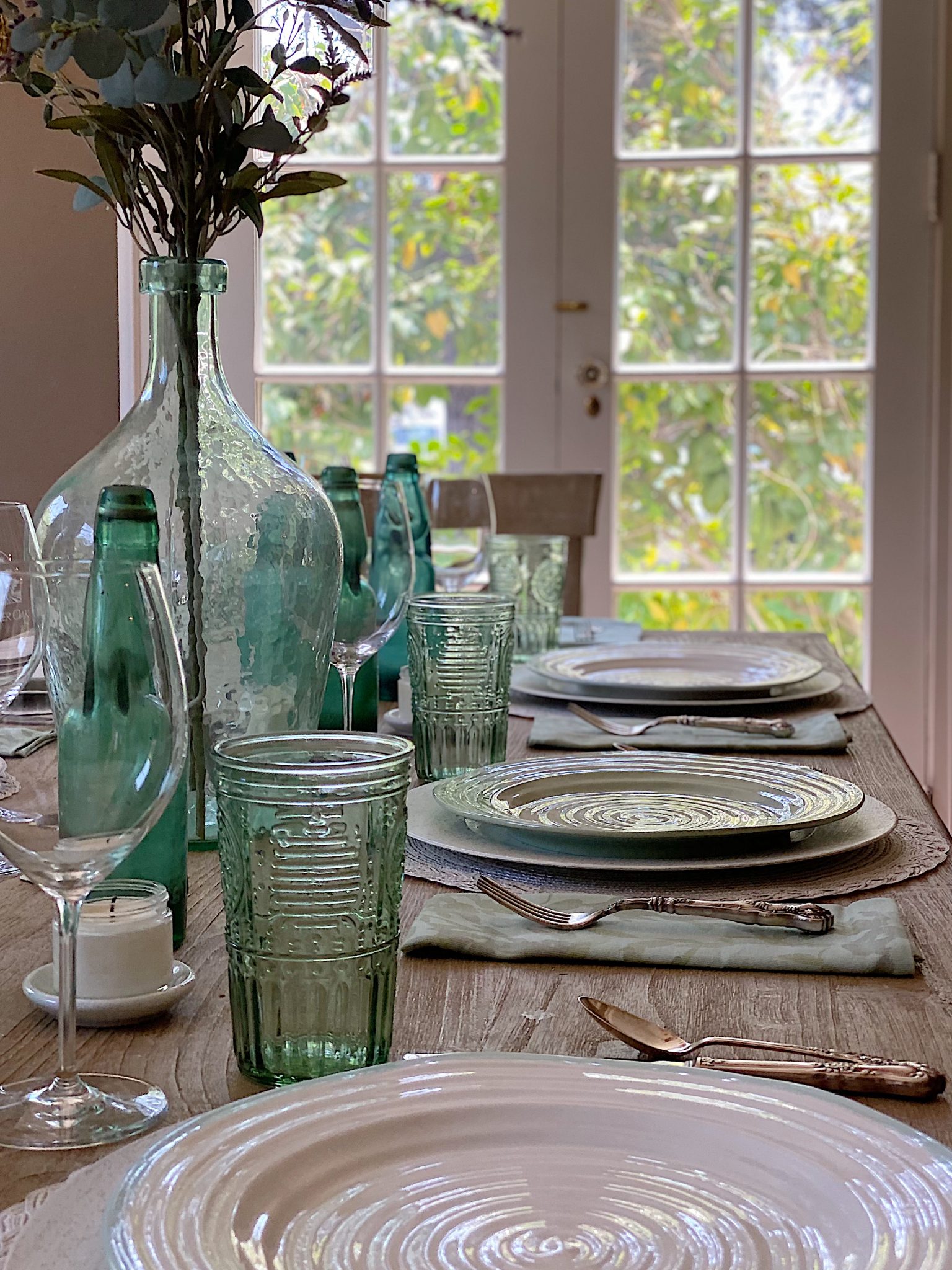 A Modern Farmhouse Dining Room