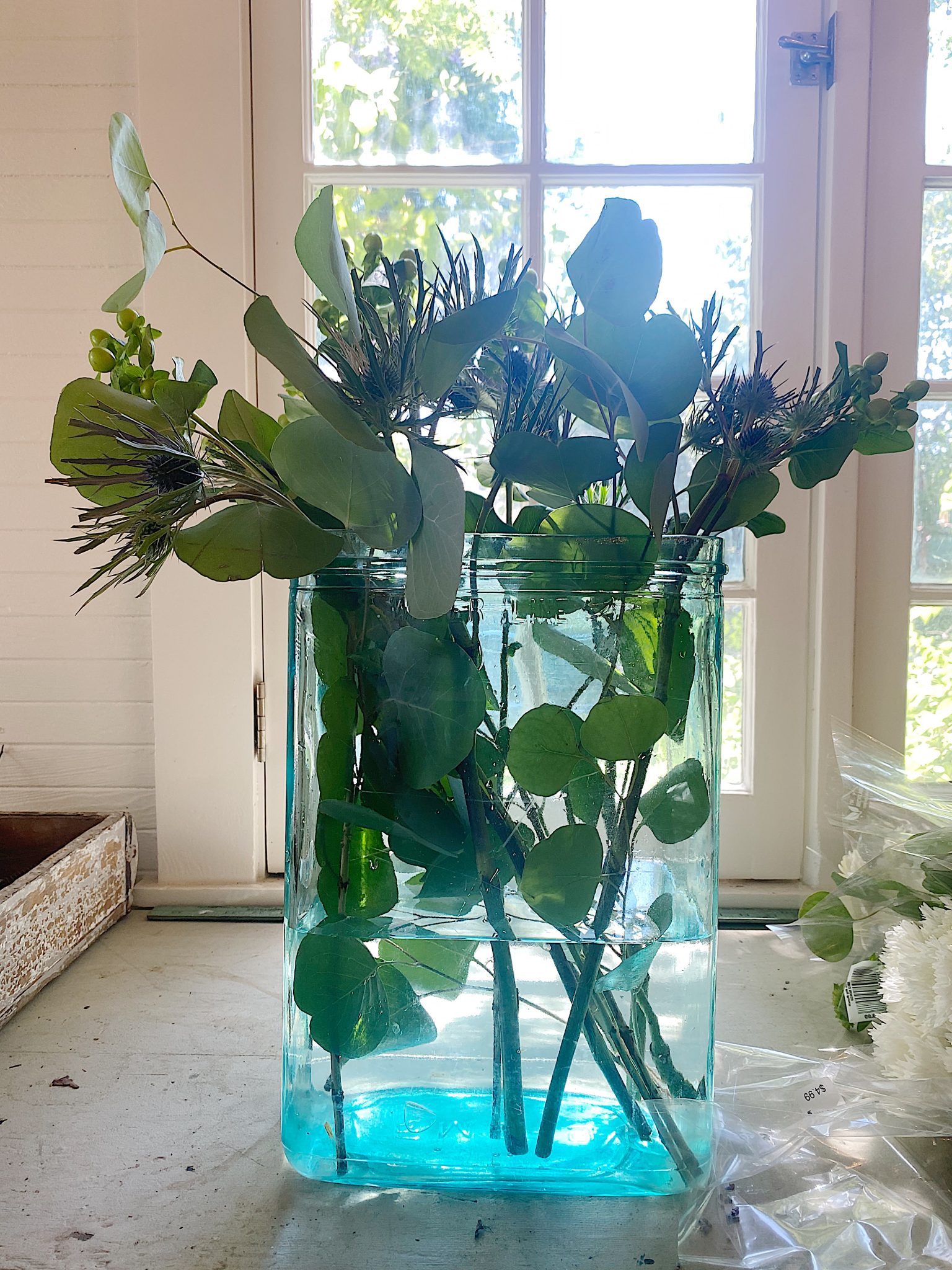 Arranging Flowers for Outdoor Dining