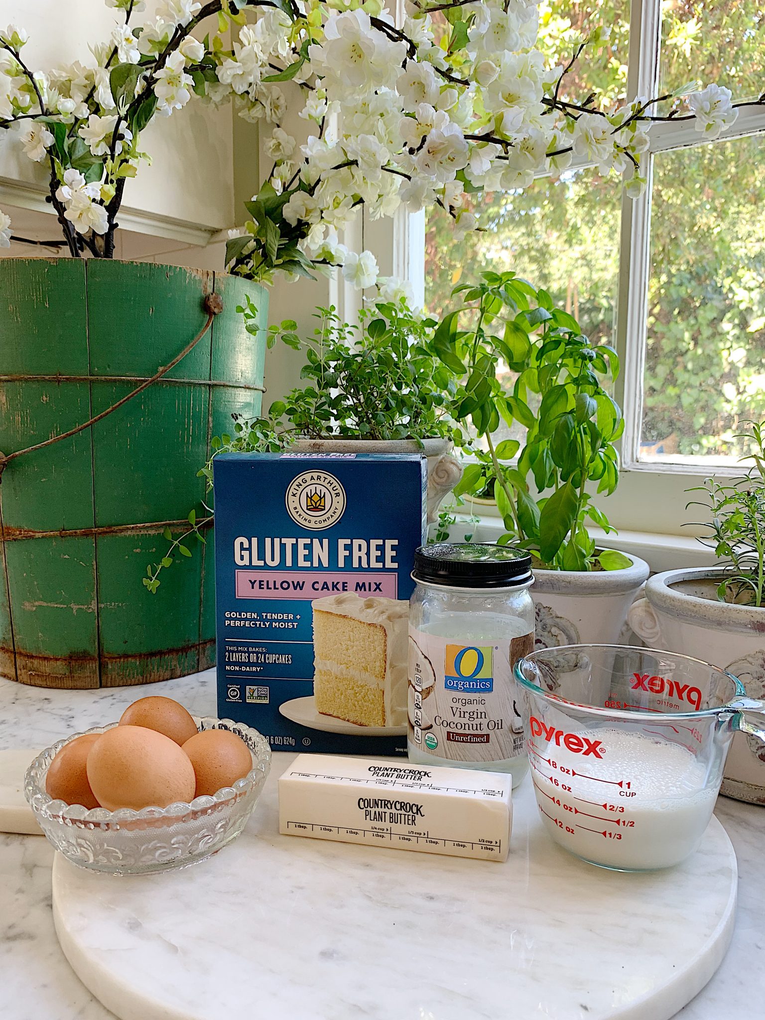 Easy Ice Cream Cupcakes Ingredients