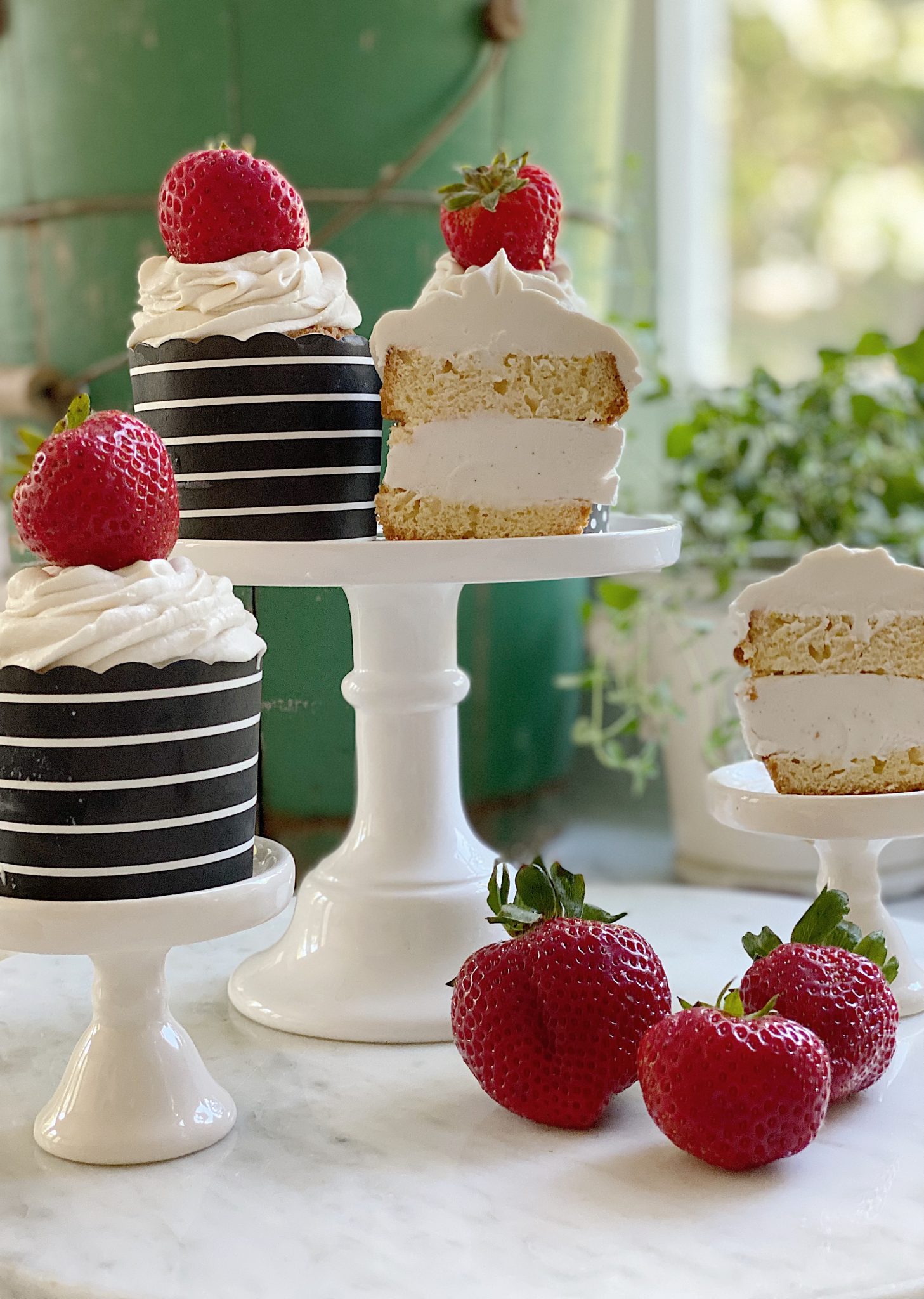 Easy Ice Cream Cupcakes with Strawberries