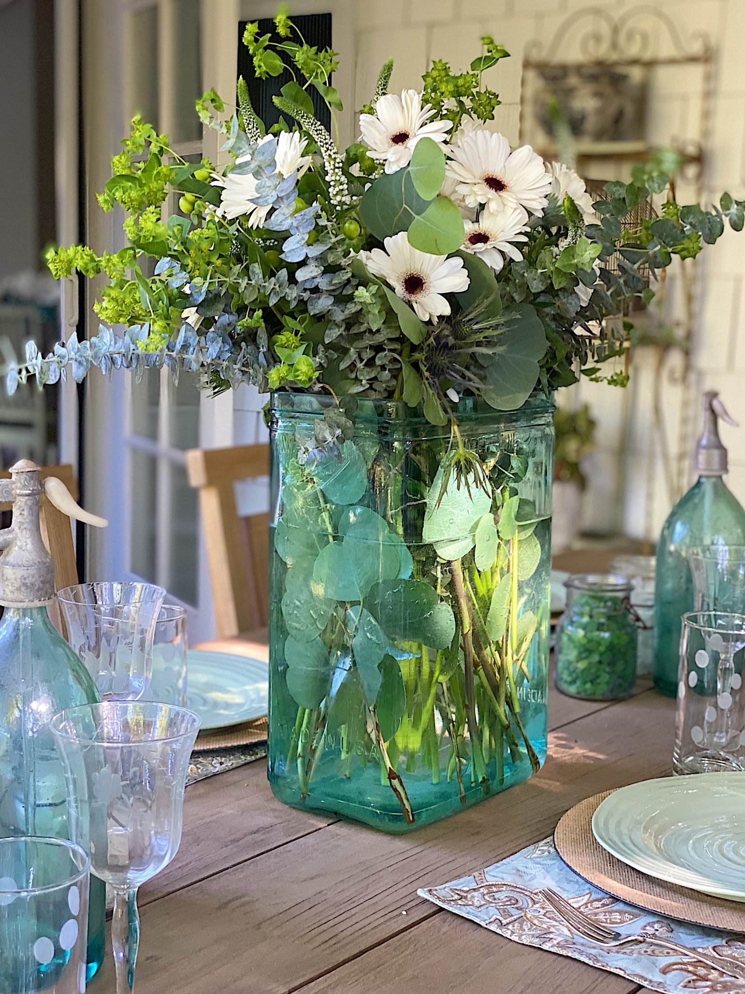 Outdoor Dining and Fresh Flowers