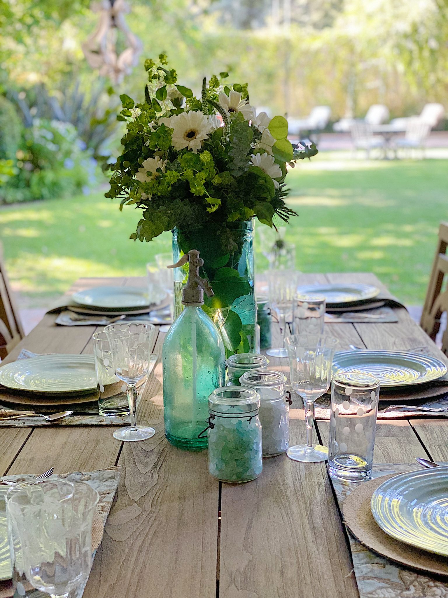 summer-outdoor-dining-ideas-my-100-year-old-home