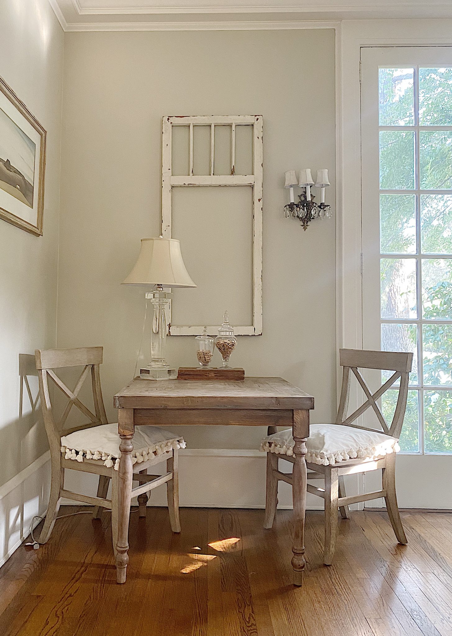 Summer Farmhouse Living Room Sitting Area