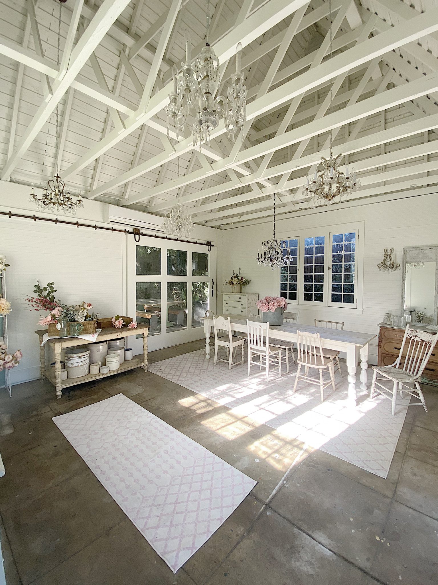 Tips to Buying a Vintage Chandelier