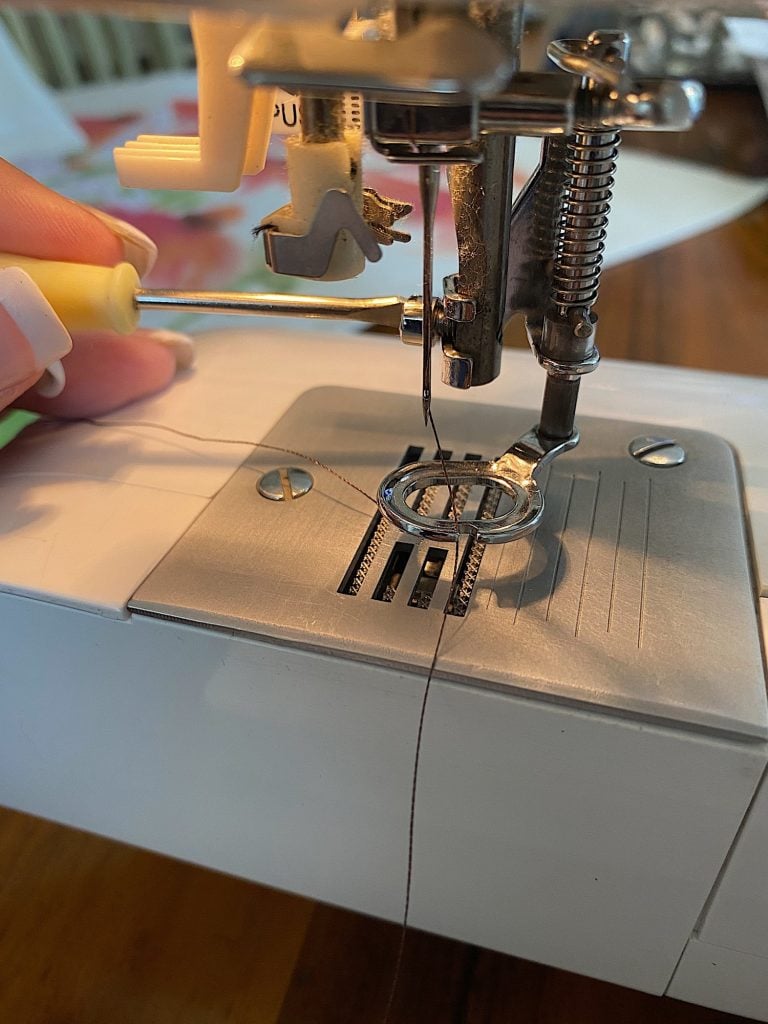 Using the Free Stitch Embroidery Foot on the Sewing MAchine