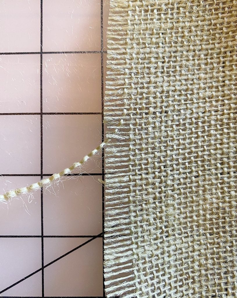 Burlap Table Runner How to Cut