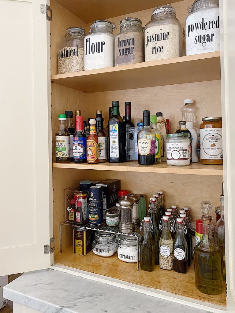 Pantry Cabinet Ideas for Fall Organization