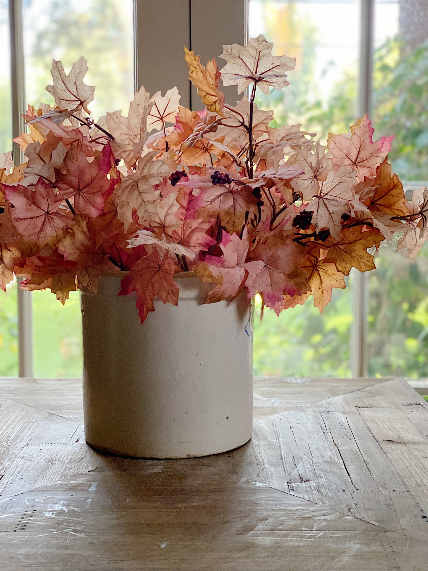 Five Ways to Ease into Autumn Decor 6