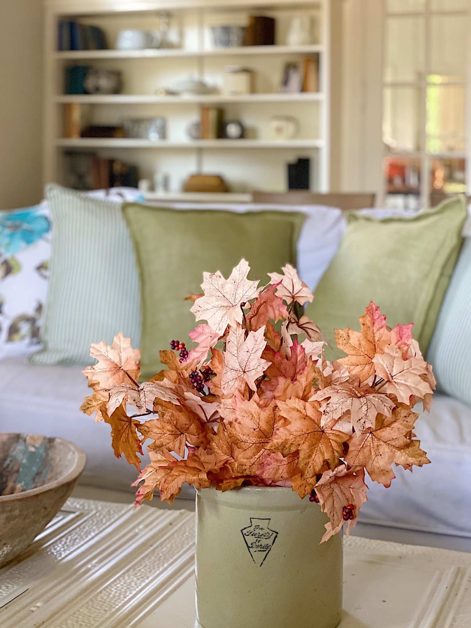 Five Ways to Ease into Autumn Decor 7