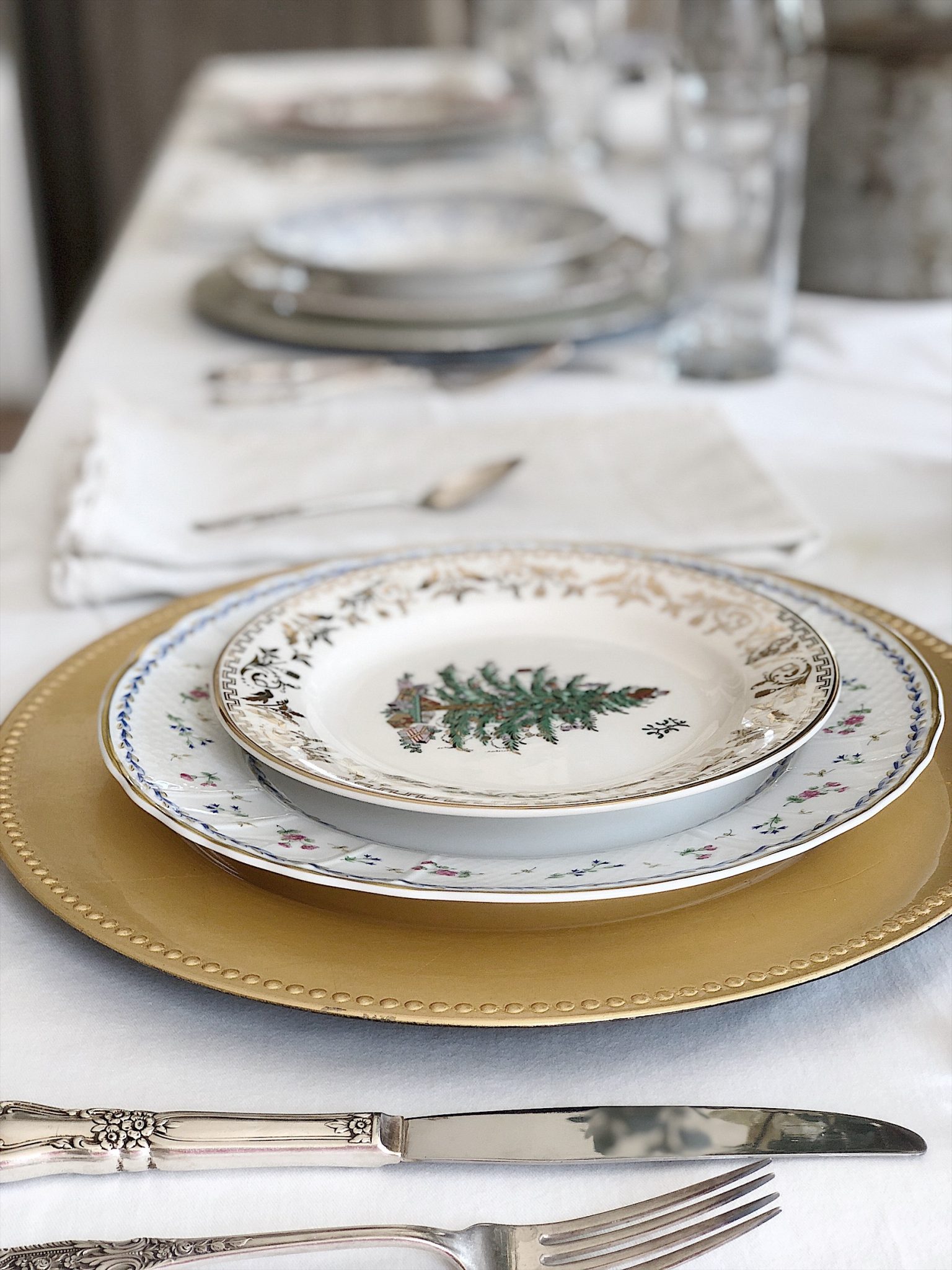 Spode Christmas Tree Gold