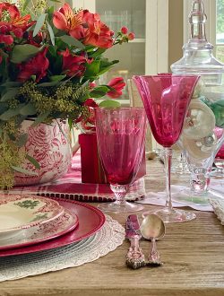 Christmas Dishes and Table Ideas