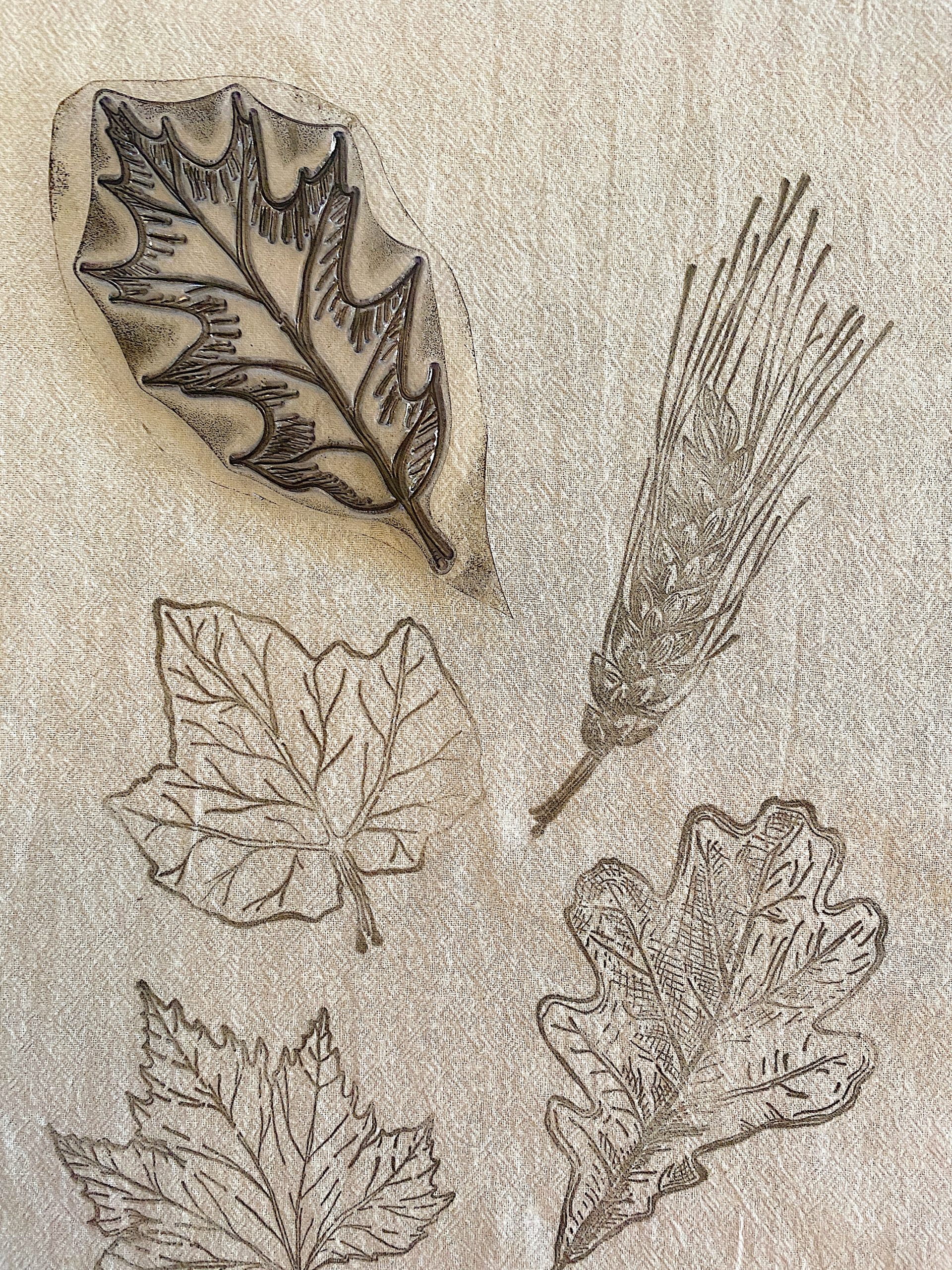 DIY Fall Table Runner - MY 100 YEAR OLD HOME