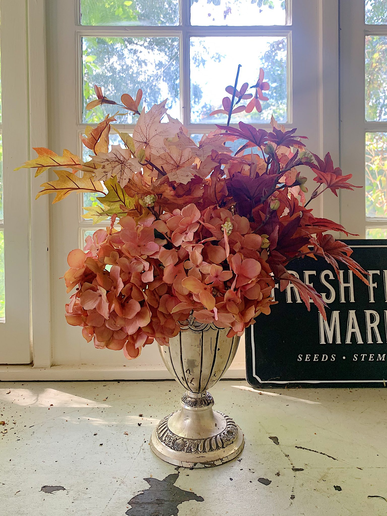 Easy Thanksgiving Faux Flower Arrangement 3