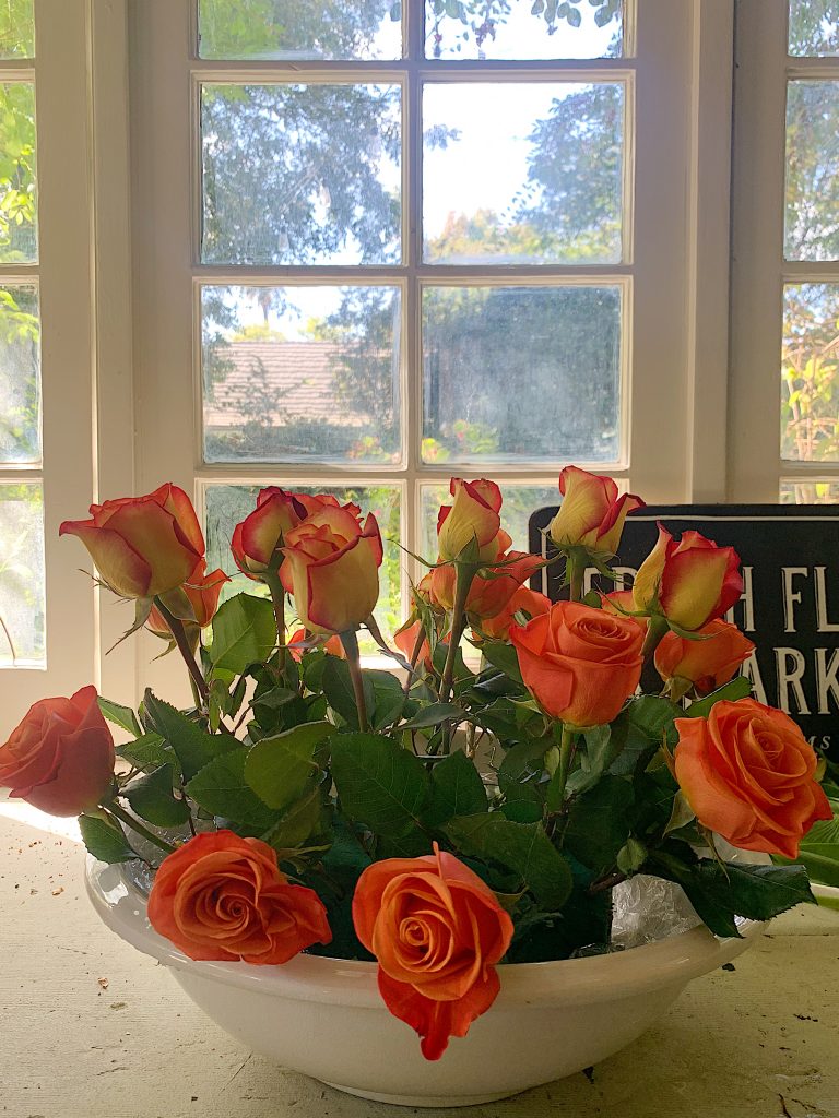 Easy Thanksgiving Fresh Flower Arrangement 1