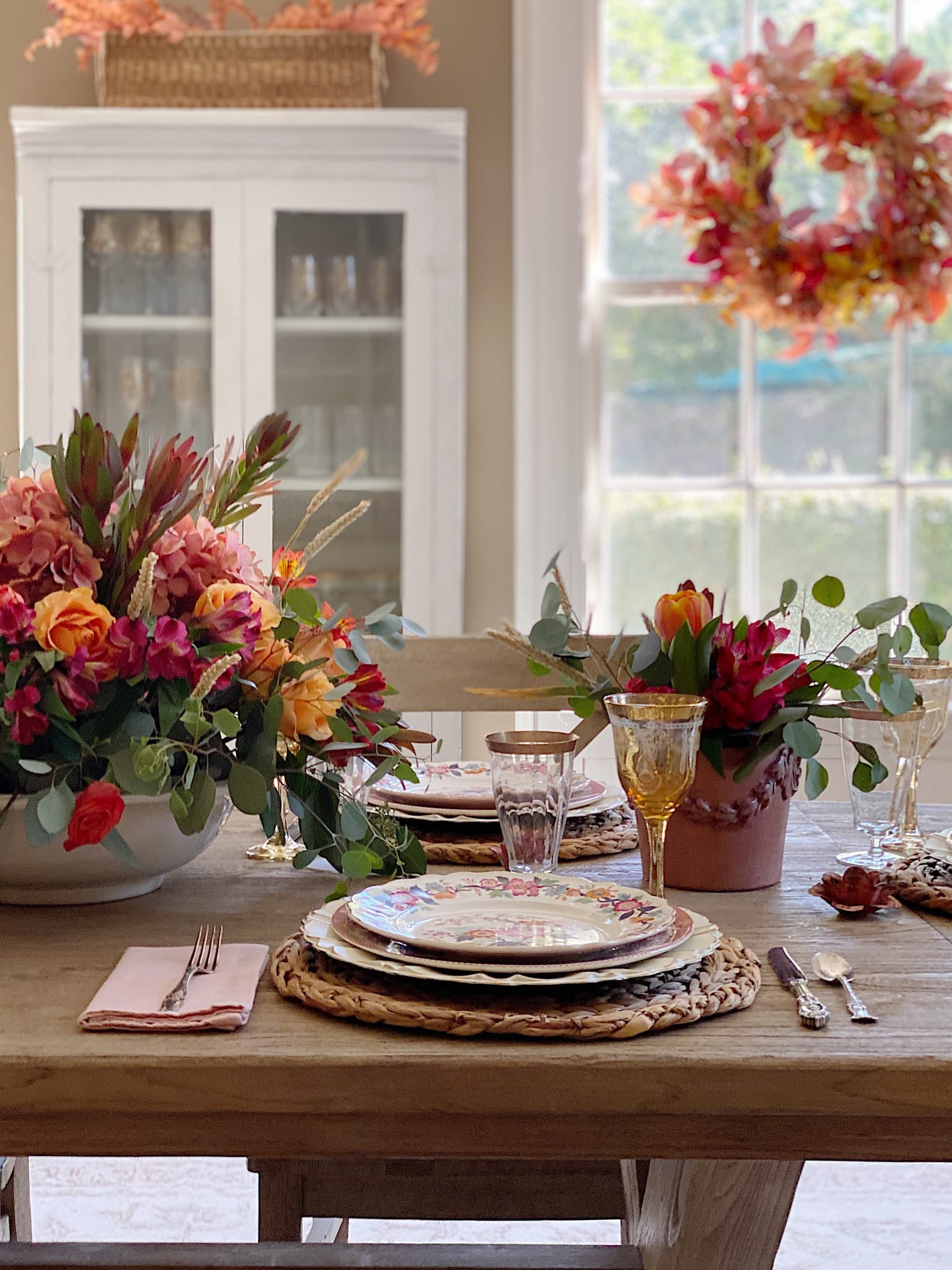 Thanksgiving Colors And Table Decor Ideas - My 100 Year Old Home