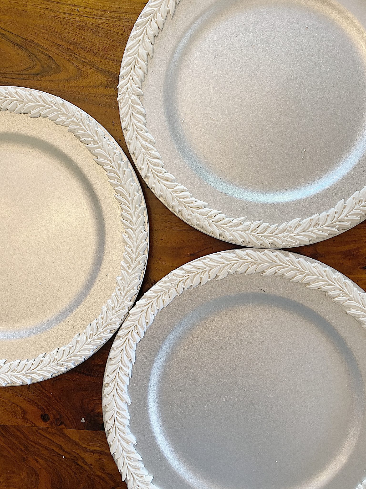 A Christmas Table with Pink Charger Plates