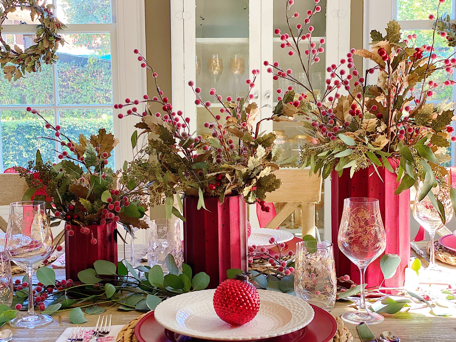 Dining Room Christmas Decor Table