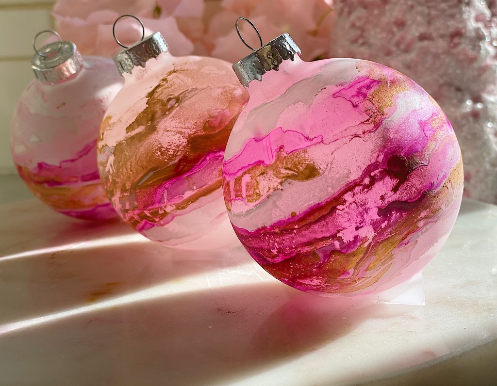 Easy DIY Pink Christmas Ornaments