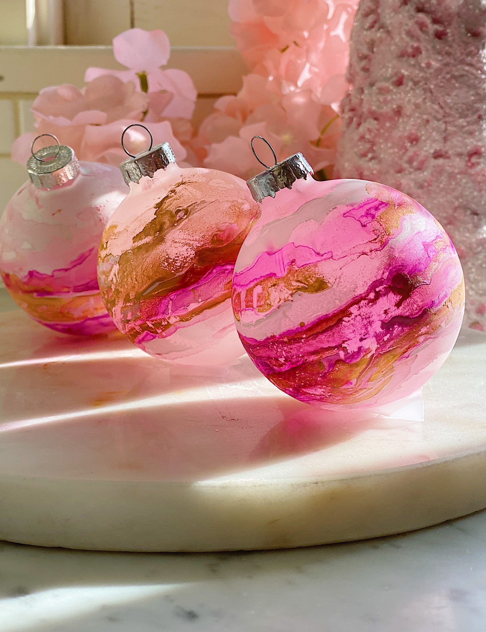 Easy DIY Pink Christmas Ornaments