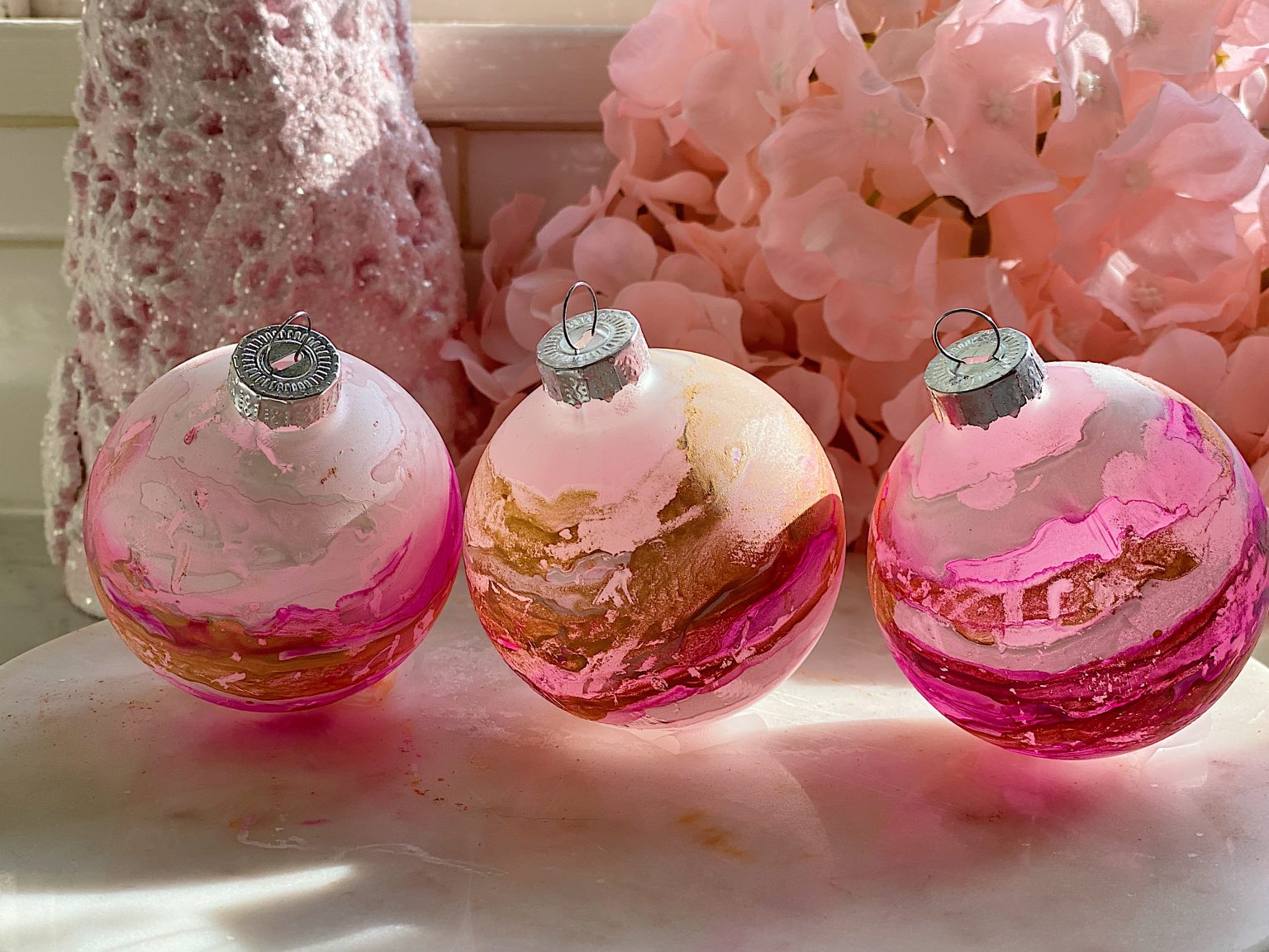 Easy DIY Pink Christmas Ornaments.