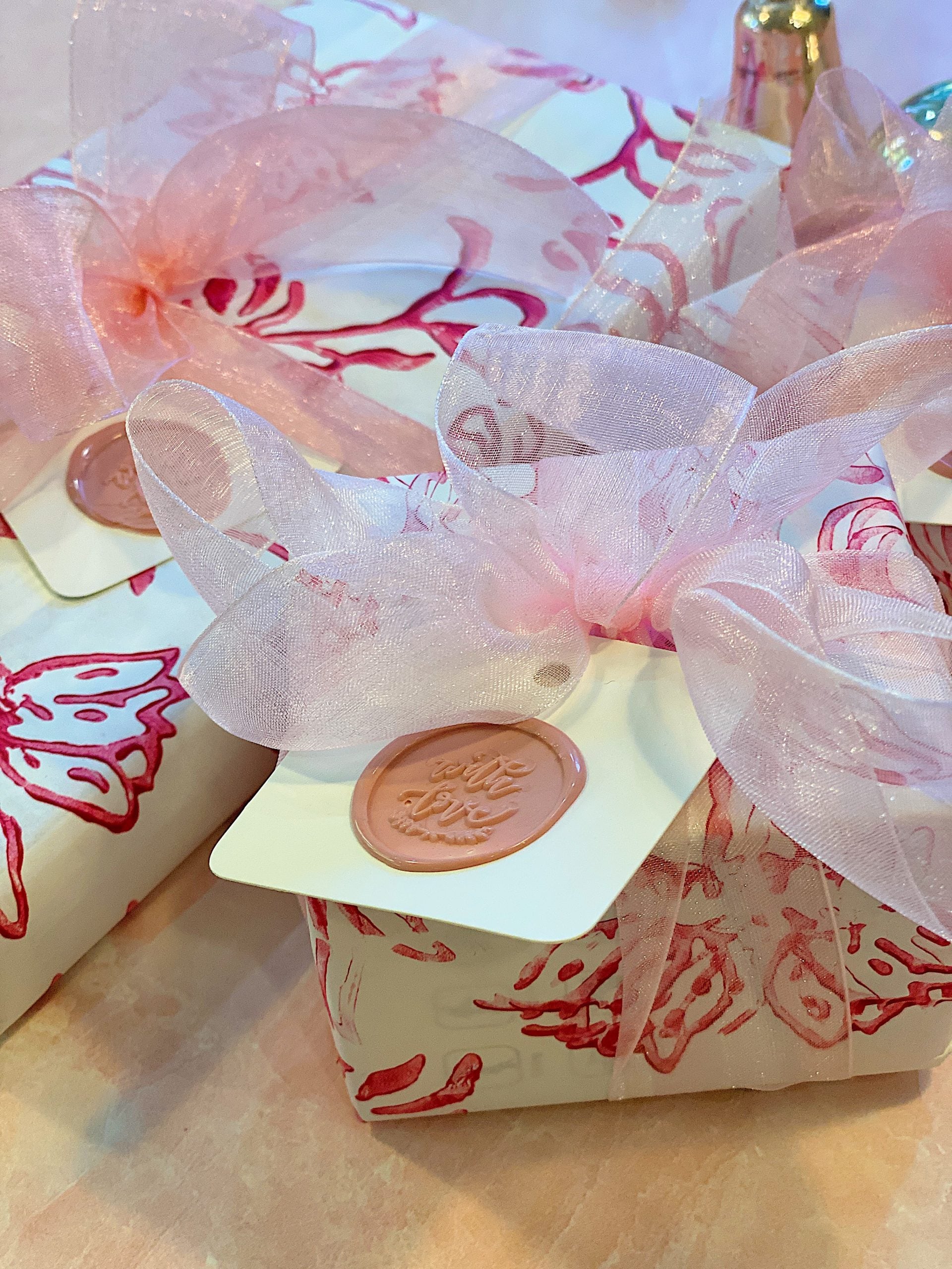 Pink Christmas Wrapping Paper.