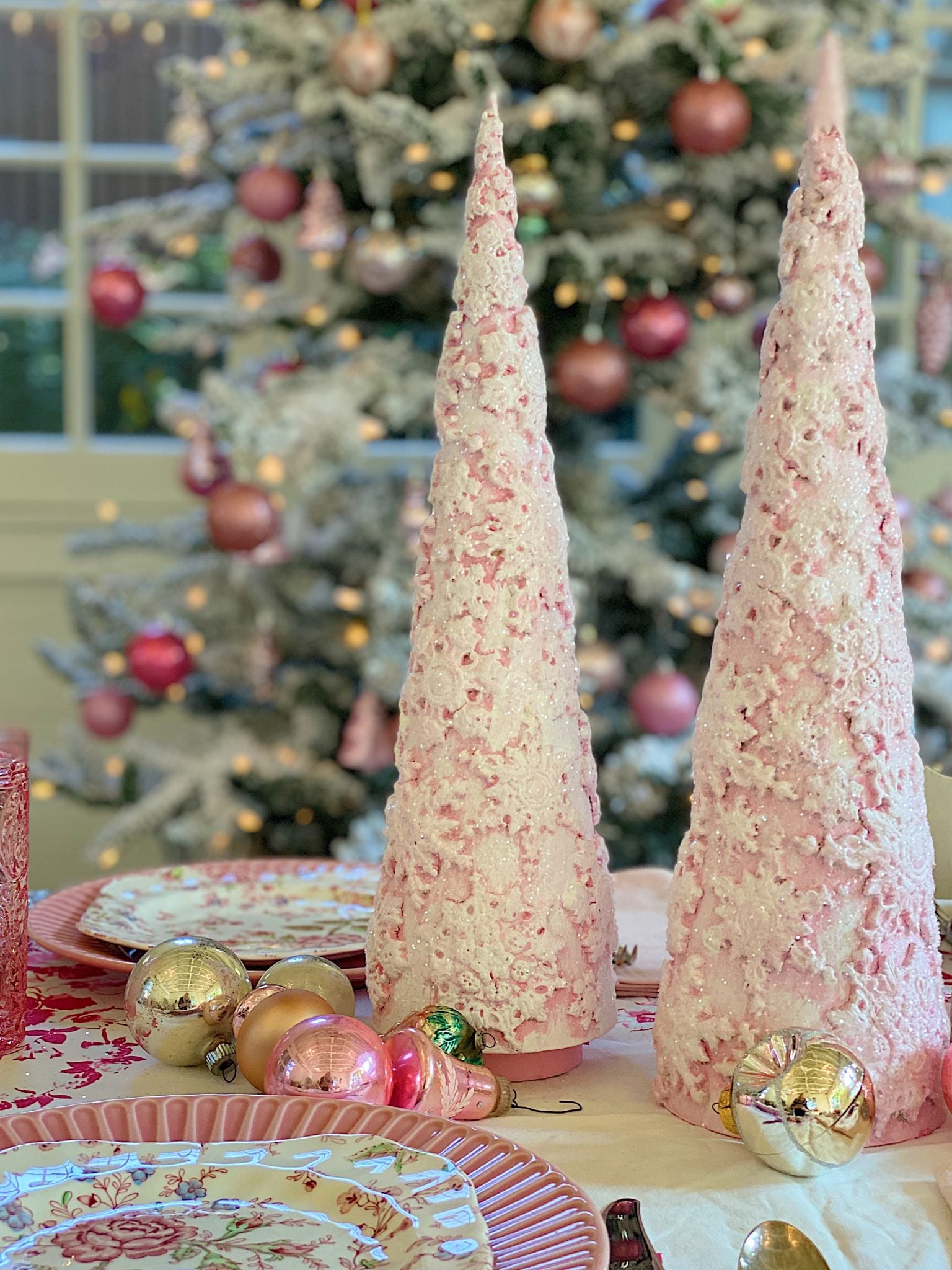 Pink Tabletop Christmas Tree DIY