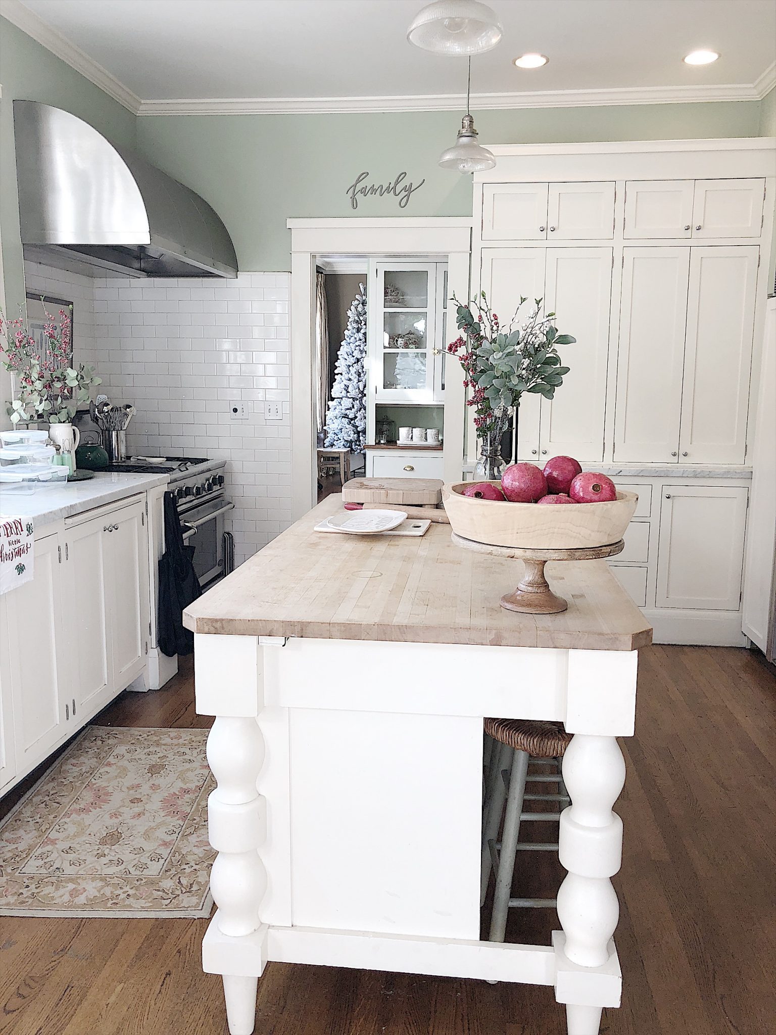 Christmas Kitchen Decor
