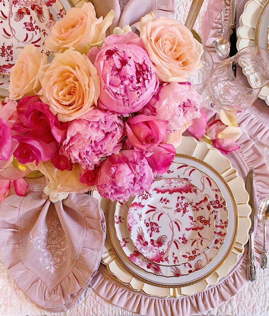 Gorgeous Pink Christmas Table