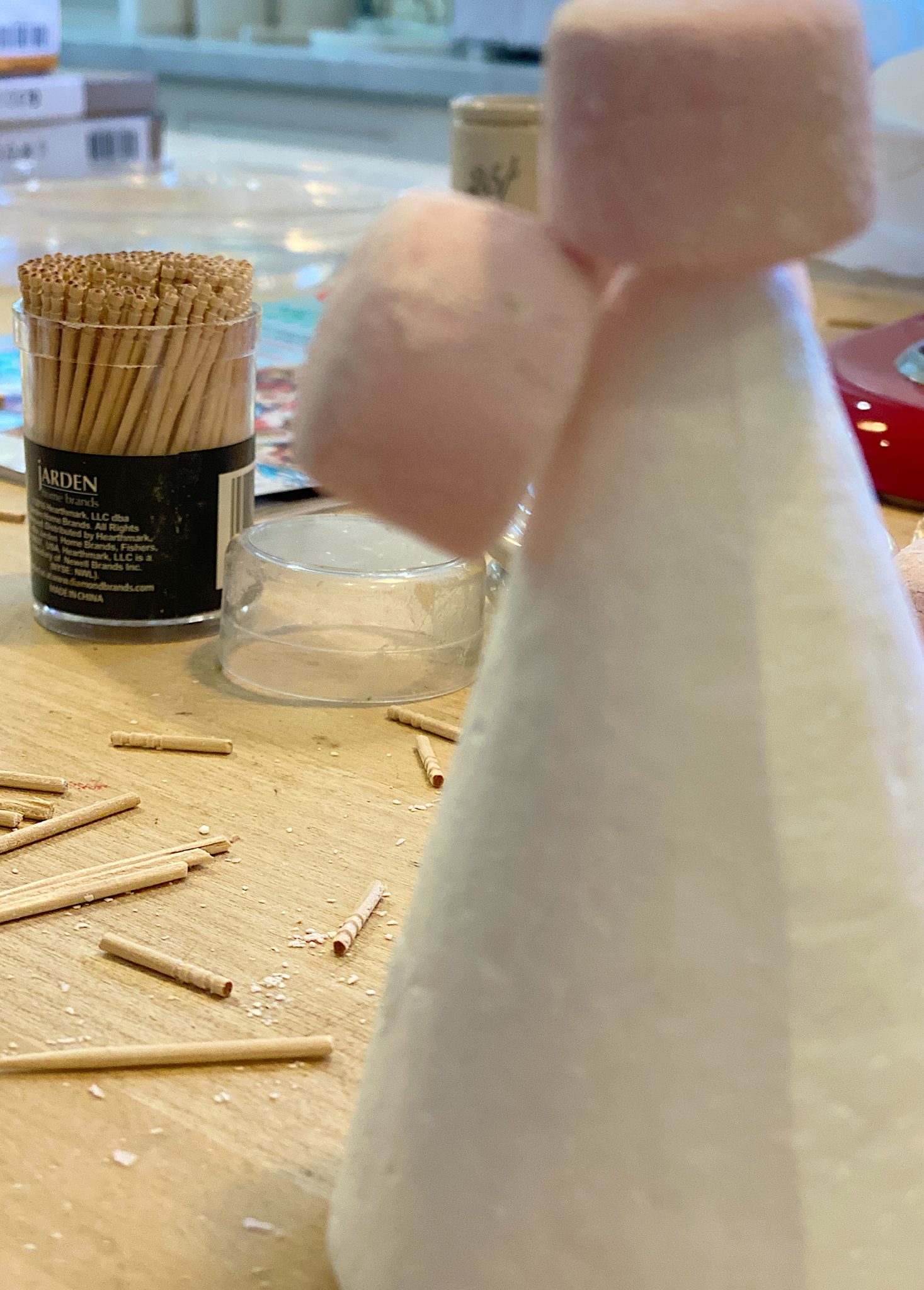 How to Make a Pink Marshmallow Hot Chocolate Bar.