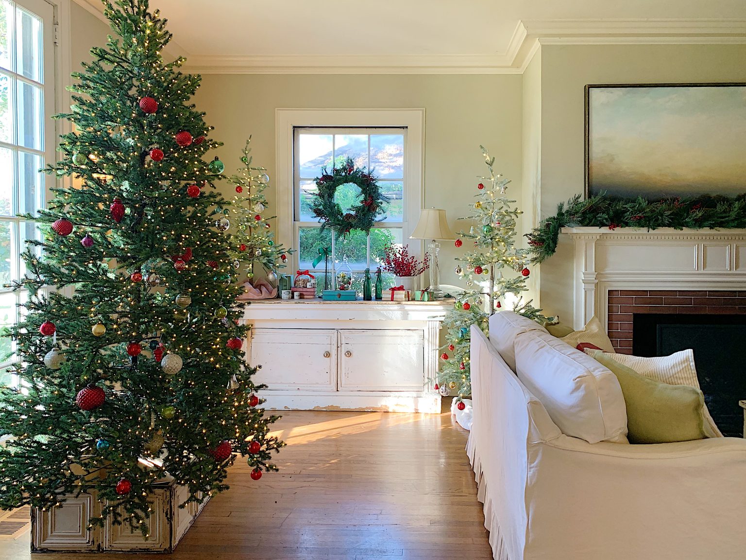 Merry and Bright in the Living Room