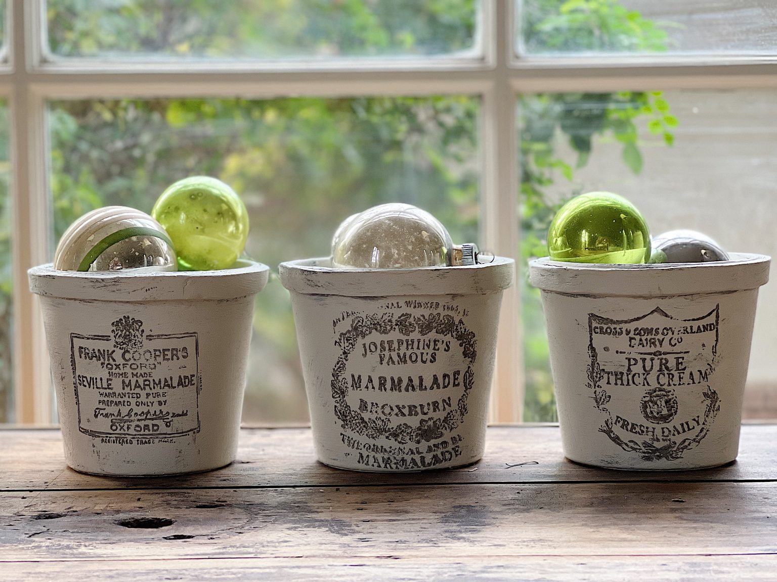 DIY English Advertising Ceramic Pots.