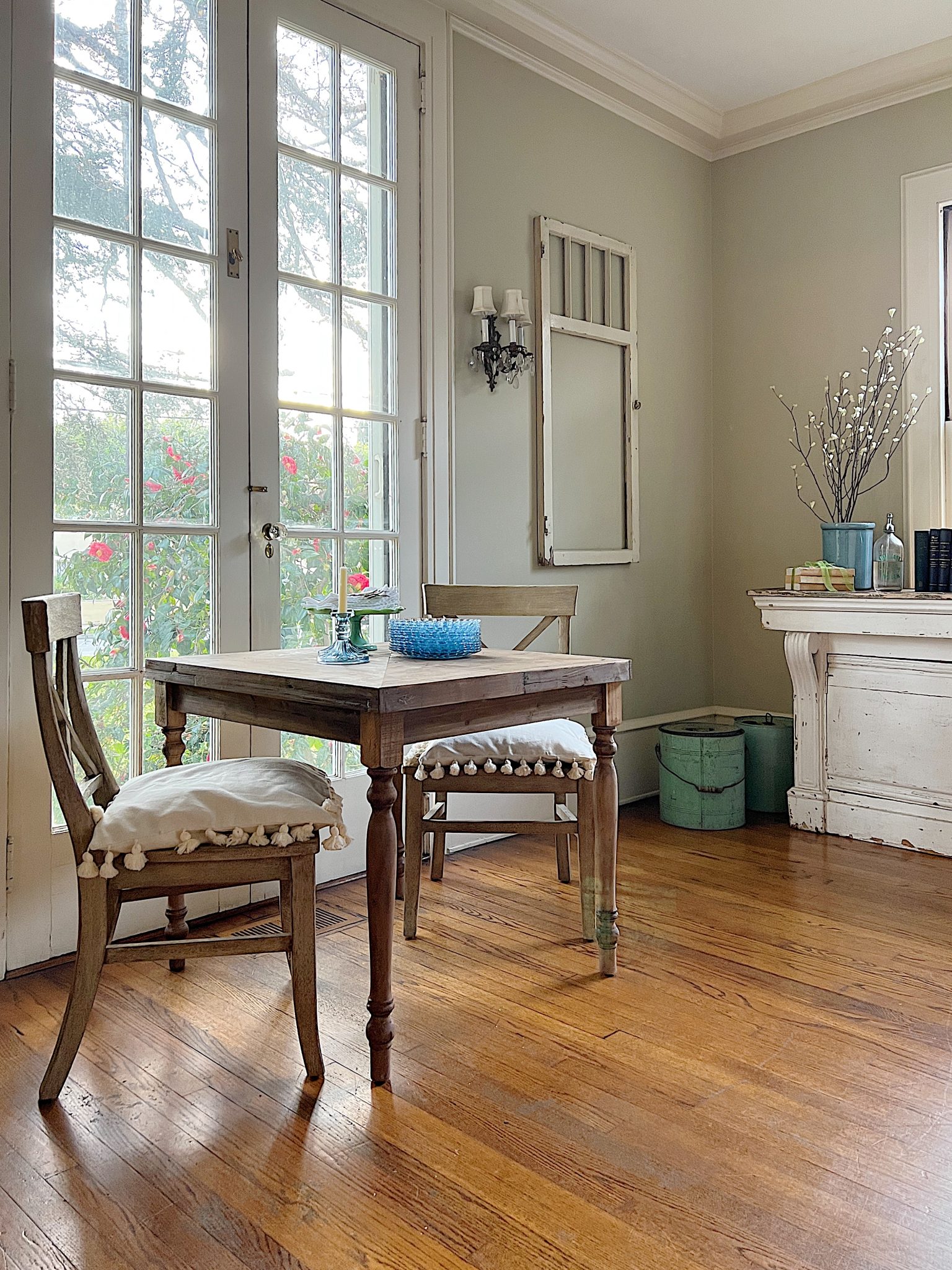 Farmhouse Living Room Decor Ideas for Winter.