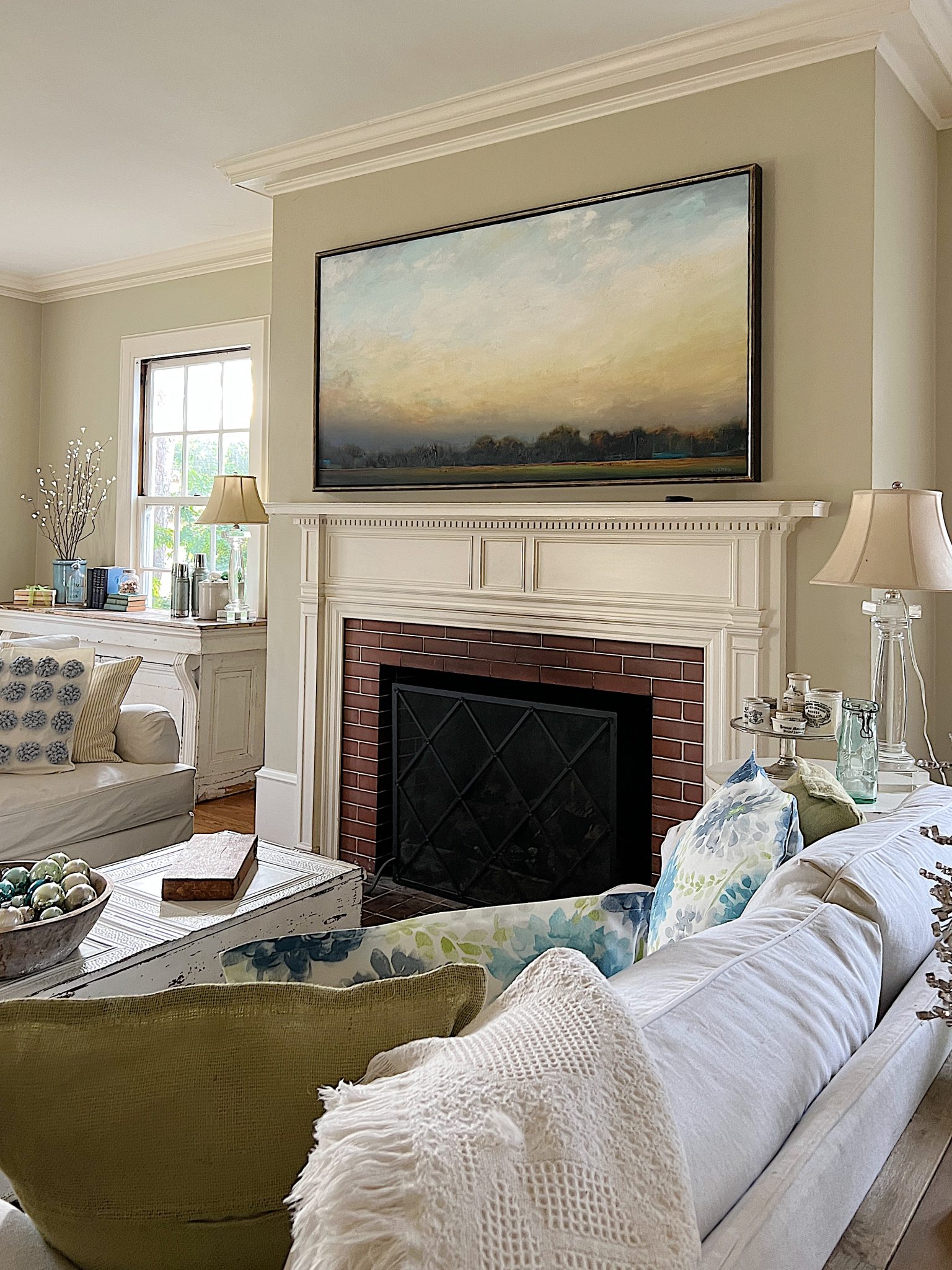 Winter Farmhouse Living Room Decor
